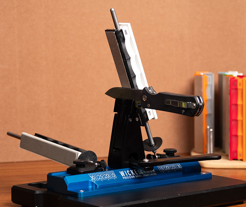 Standard 200/600 Grit Diamond Stones Pack mounted in Wicked Edge sharpener at close-up from side angle.