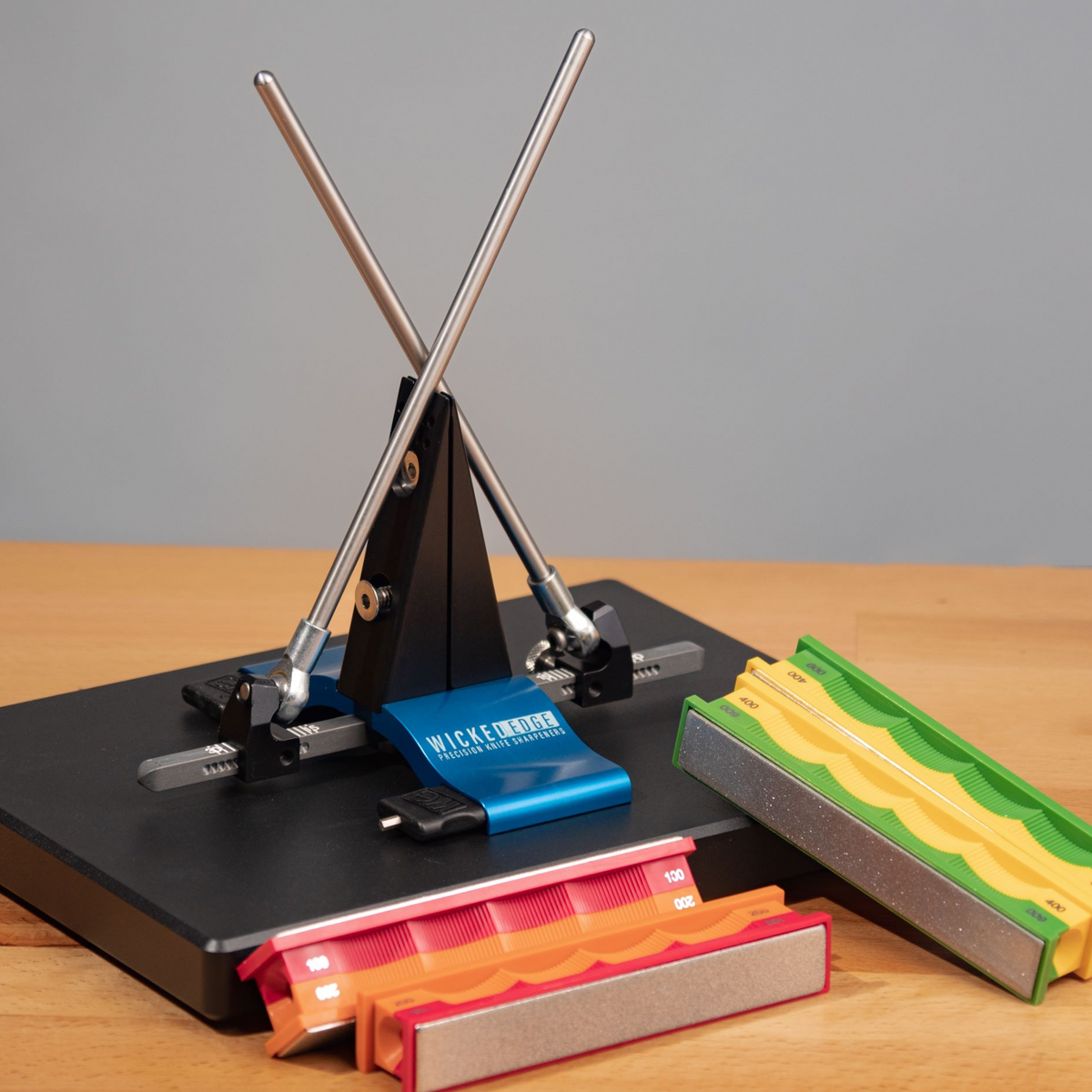 Edge Sharpener Wicked Edge Precision Knife Sharpener - WE100