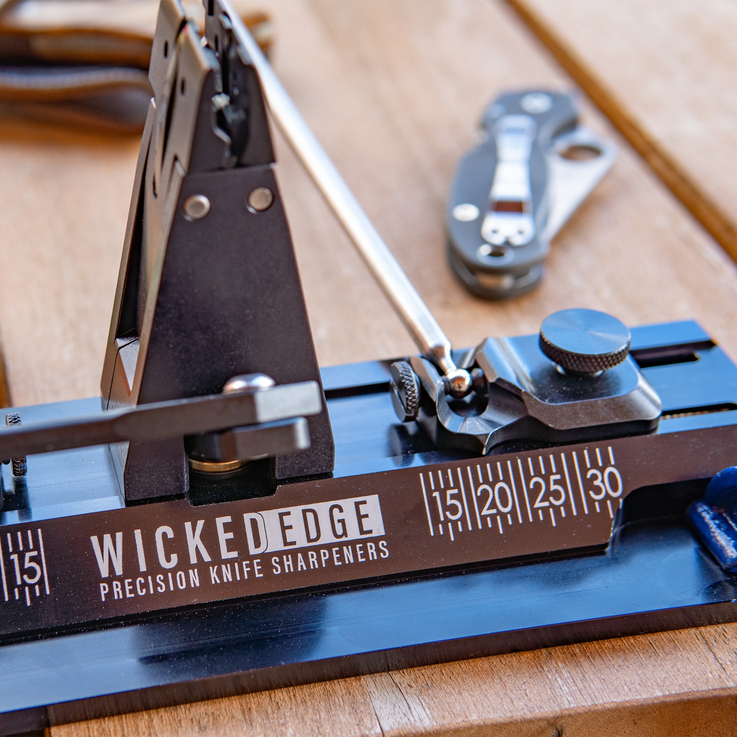Wicked Edge Sharpener Setup & Review